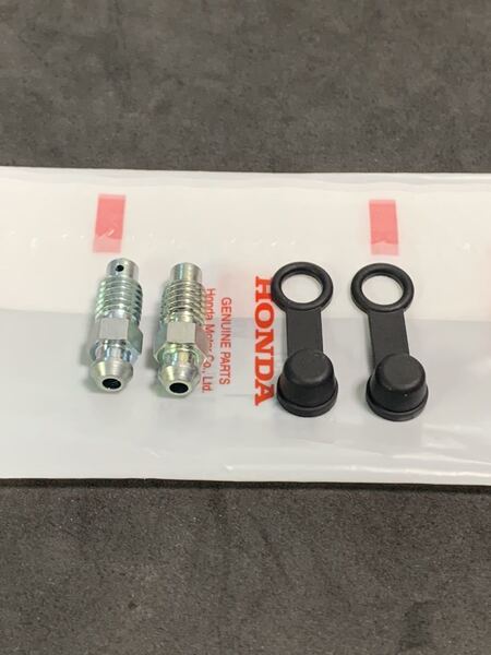 CBX550F フロント キャリパー 用 エアー 抜きボルト 純正新品 ダブル インボード CBX400F