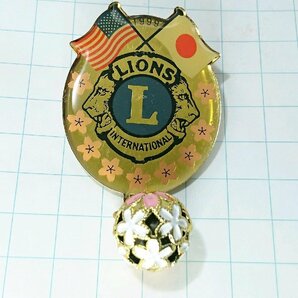 送料無料)日米友好 桜の鈴 ライオンズクラブ 記念 ピンバッジ PINS ピンズ A14427の画像1