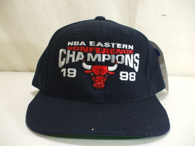 素晴らしい外見 90s 入手困難❗️STARTER製 NBA キャップ 3連覇記念