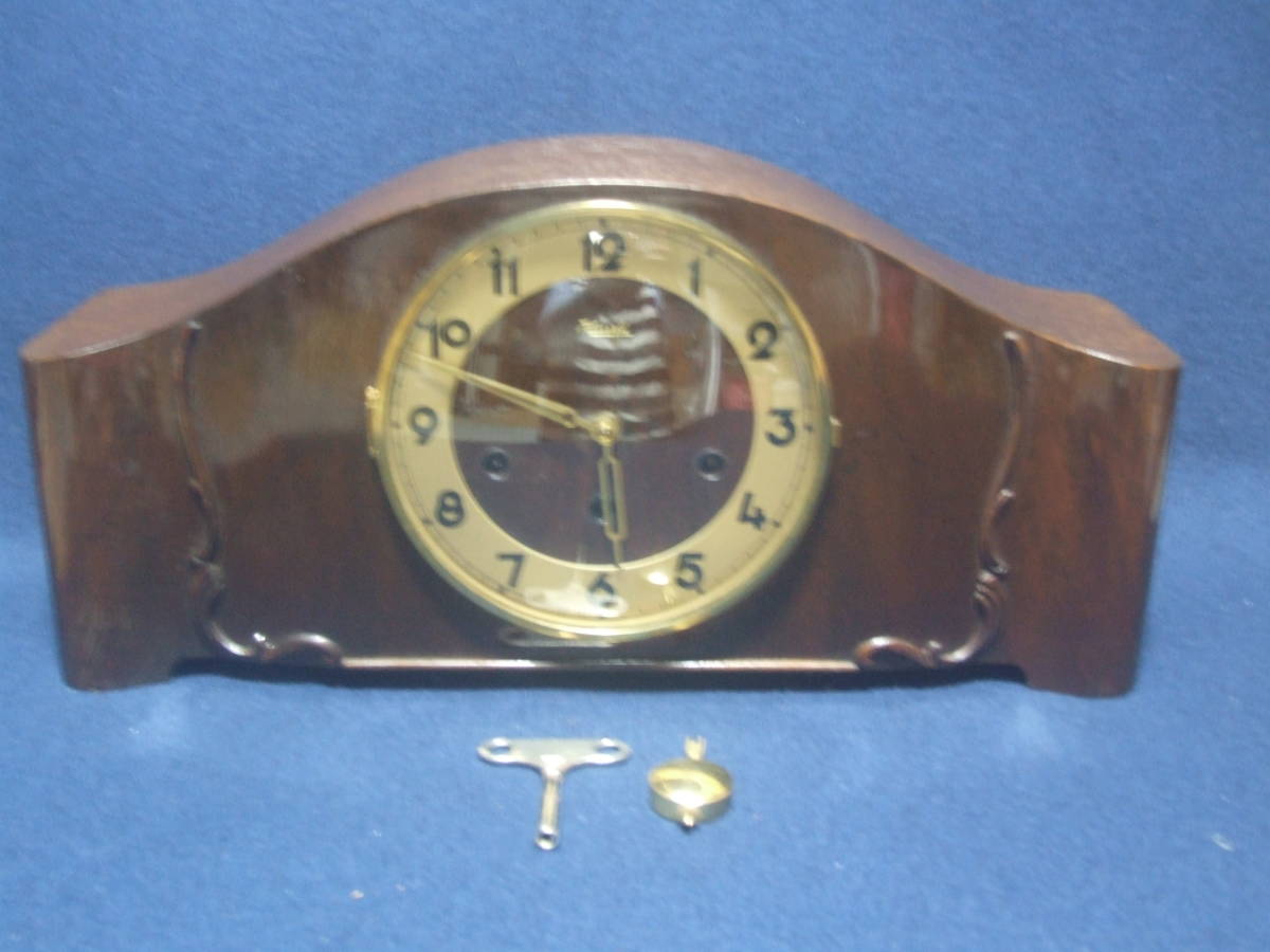 置き時計　銅？ゼンマイ式　MEIKO 彫刻　チックタック 置時計 特価ブランド