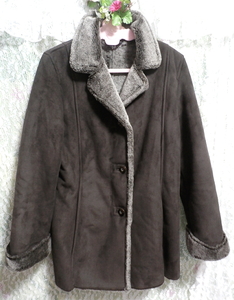 Dark brown fluffy warm coat/overcoat with a collar shape,coat,coat in general,medium size