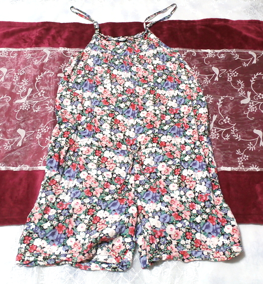 Bleu rouge blanc motif floral camisole déshabillé chemise de nuit jupe-culotte, mode, mode féminine, vêtement de nuit, pyjamas