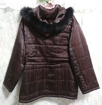 こげ茶色のフード付き光沢フワフワあっかたコート/外套 Dark brown hooded glossy fluffy coat_画像3