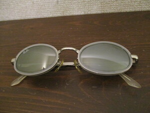 Ray Ban レイバン　シルバーカラー金属フレームサングラス（USED20818MP