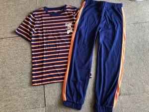 ★新品Gap Kidsギャップボーダー柄半袖パジャマ140★紺オレンジ