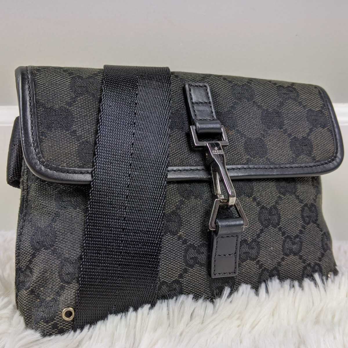 新品新古グッチGUCCIアイコンGG総柄PVC加工ボディバッグ レザー部位