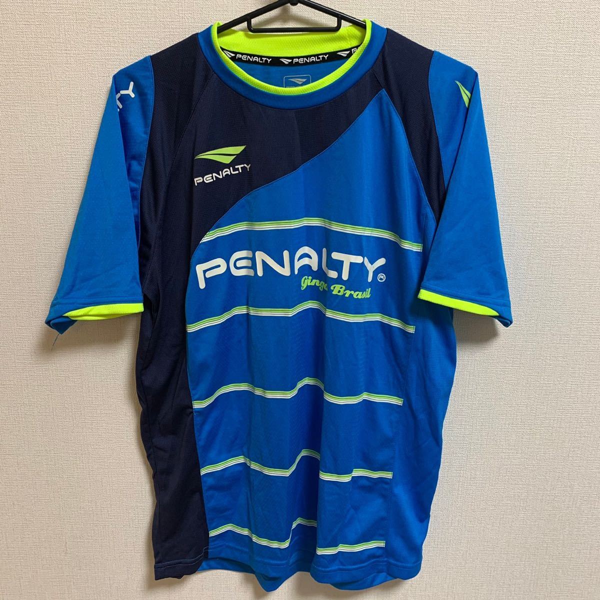 国内在庫】 アスレタ ペナルティ フットサル PENALTY ATHLETA M サッカーウェア サッカー 半袖 フットサルウェア プラクティスシャツ ヘリテージ・スウェットウェア上下セット ウェア カジュアルウェア イエロー PTS3132/3133 24 Lサイズ 蛍光 上下セット M シャツ ショートパンツ サッカー フットサル ペナルティ セット