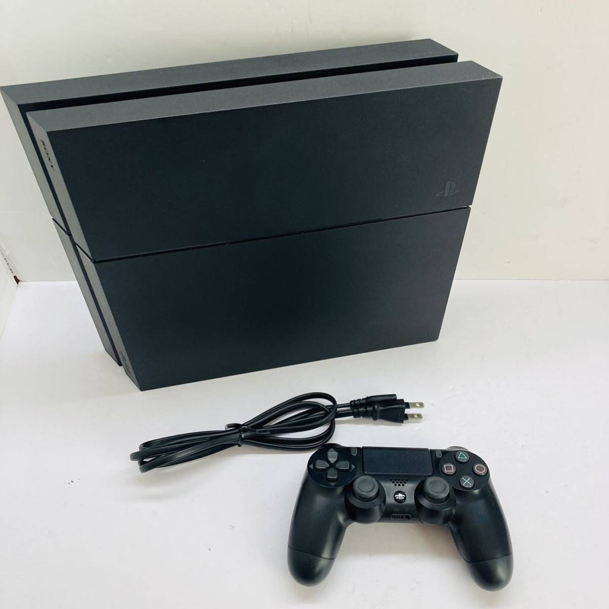 ヤフオク! -「playstation4 cuh-1200」の落札相場・落札価格