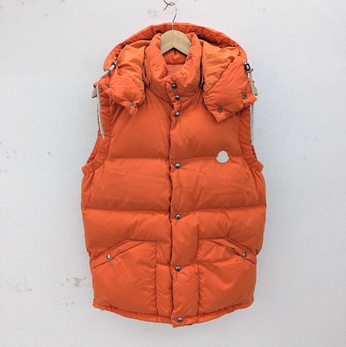 MONCLER Vの値段と価格推移は?|267件の売買情報を集計したMONCLER V ...