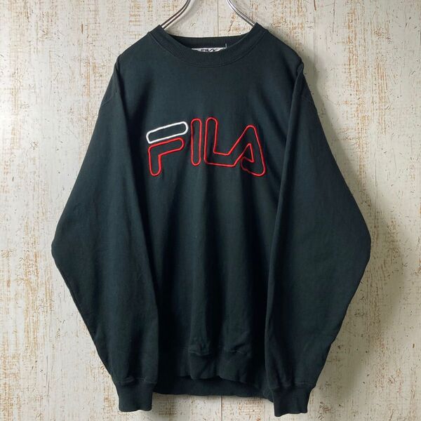 FILA フィラ 刺繍 ビッグロゴ スウェット ブラック アメリカ古着US古着