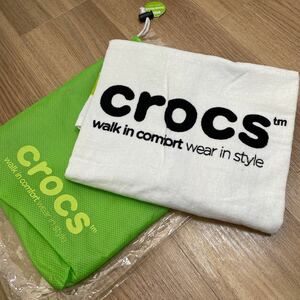  Crocs beach towel 