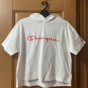 Champion ロゴTシャツ