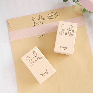 「助けてー!」マスキングテープ貼られちゃったうさぎはんこ