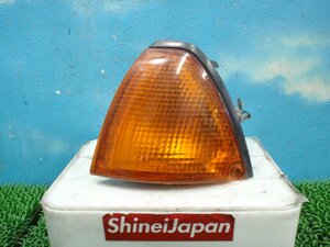 * PW10 W10 Nissan Avenir corner lamp left corner lens turn signal 21197JJ