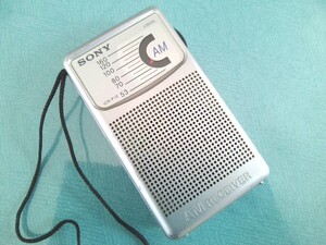 動作品★SONY ソニー AMポータブルラジオ ICR-P10