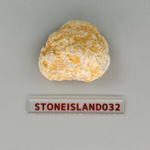 ジオード 水晶 原石34ｇ 晶洞 パワーストーン 鉱物 鉱石 希少 天然 高品質 鉱物化石シリーズ O440