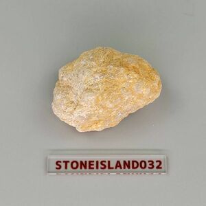 ジオード 水晶 原石42ｇ 晶洞 パワーストーン 鉱物 鉱石 希少 天然 高品質 鉱物化石シリーズ O389