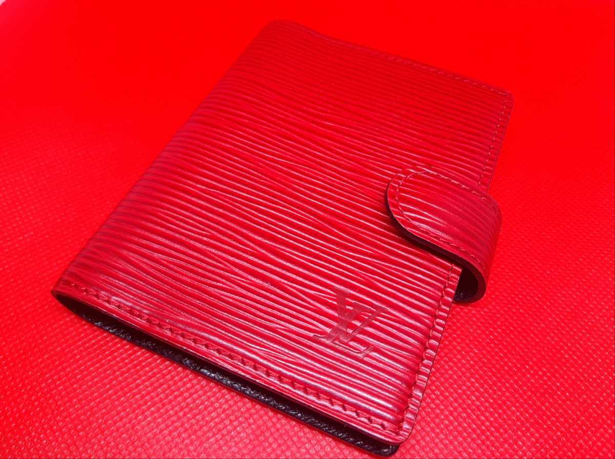 ヤフオク! -「ヴィトン 手帳 エピ」の落札相場・落札価格