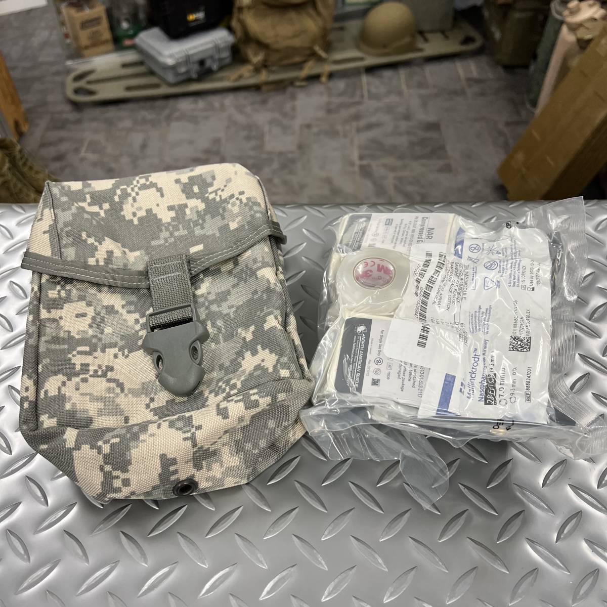 大特価!!】【大特価!!】SKEDCO CASEVAC KIT BAG KH 個人装備