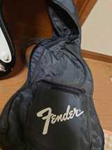 エレキギター　と　Fenderソフトケース_画像2