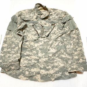 米軍放出品 ACUデジタル迷彩　エアークルー　航空兵用　難燃性　ジャケット　MーR 中古　上着　ARMY BDU