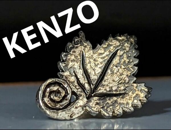 KENZO ピンバッジ　ブローチ