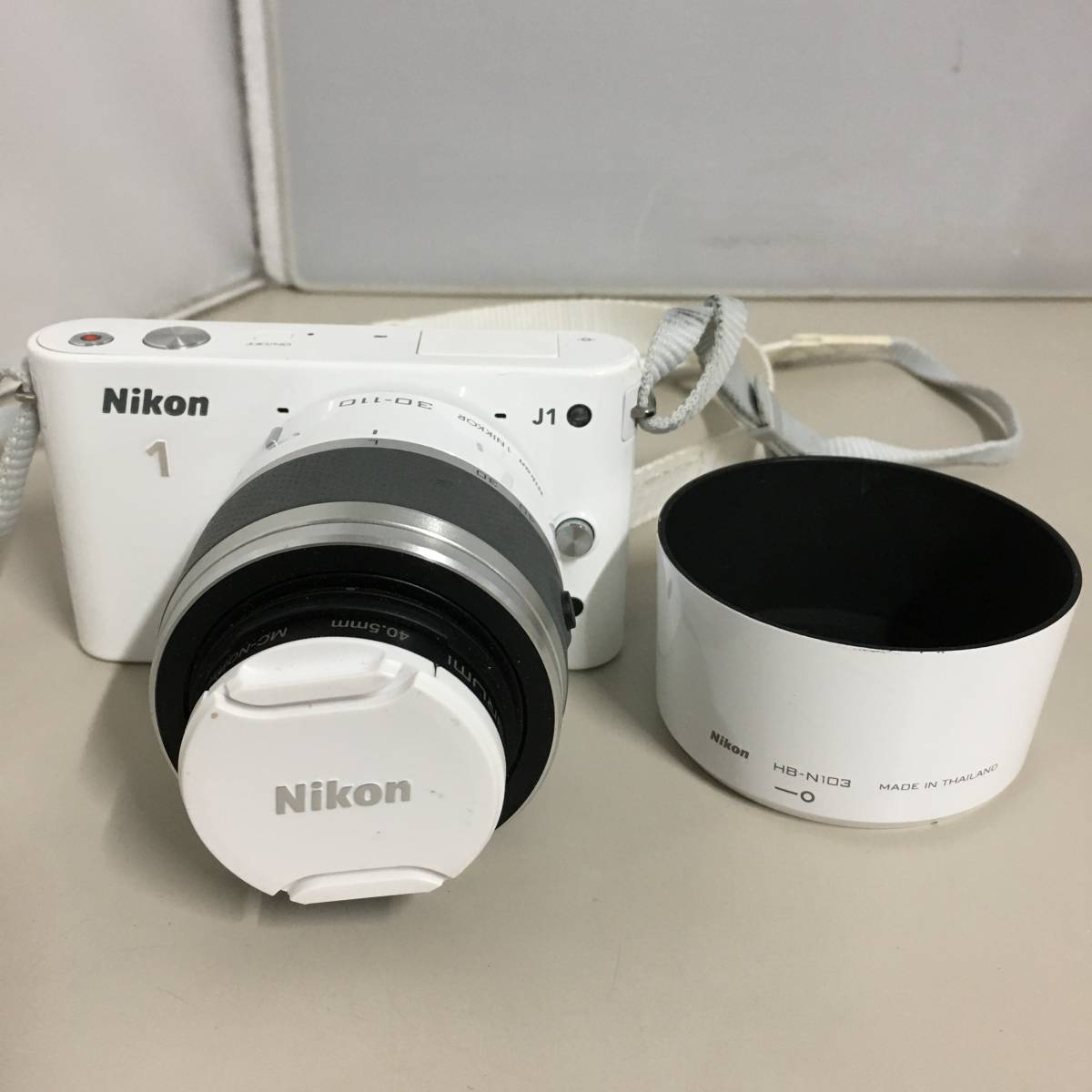 ニコン Nikon J5 シルバーボディ 30-110mm ブラック 望遠 レンズセット