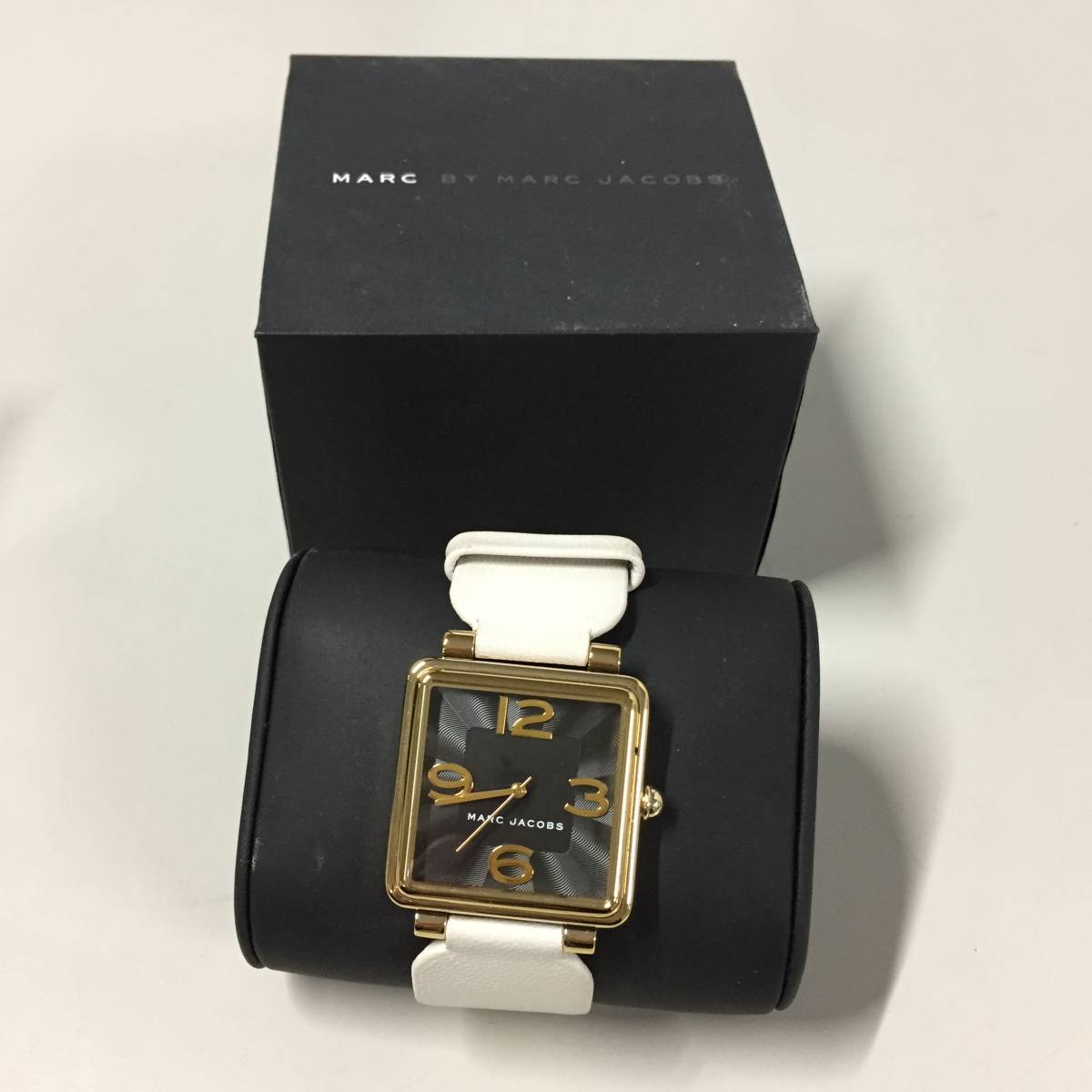 ヤフオク! -marc by marc jacobs 時計の中古品・新品・未使用品一覧