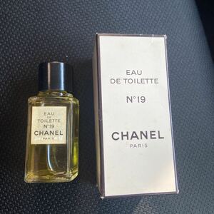 CHANEL EAU DE PARFUM No19 香水 シャネル オーデパルファム 19ml フレグランス 女性用