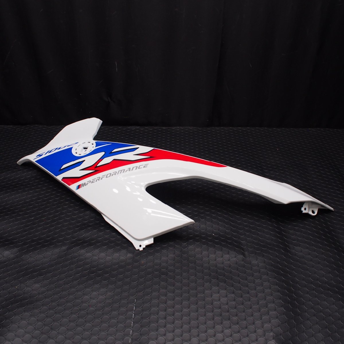 ヤフオク! -「s1000rr カウル サイド」(パーツ) (オートバイ)の落札