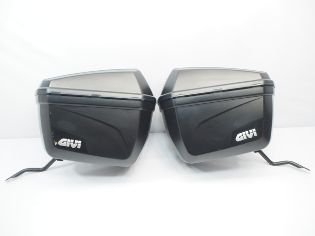 ヤフオク! -「givi パニアケース ステー」の落札相場・落札価格