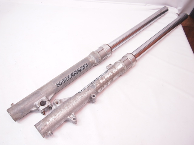 ヤフオク! -crm250r md24 フロントフォークの中古品・新品・未使用品一覧
