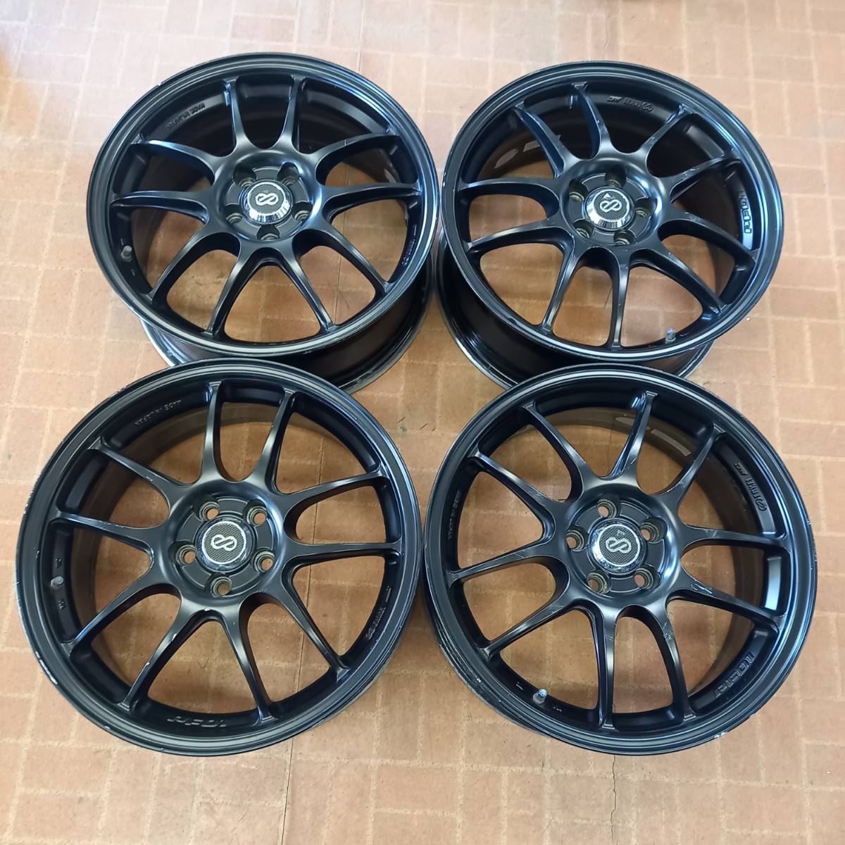 ENKEI PF05 RE-71Rバリ山セット美品‼️ 欲しいの e-performfootball.com