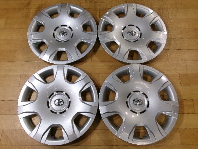 ハイエース スーパーGL 純正黒鉄ホイールとキャップ(ナット付) 返品可