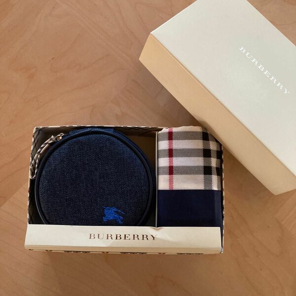 BURBERRY バーバリー ポーチセット【新品】