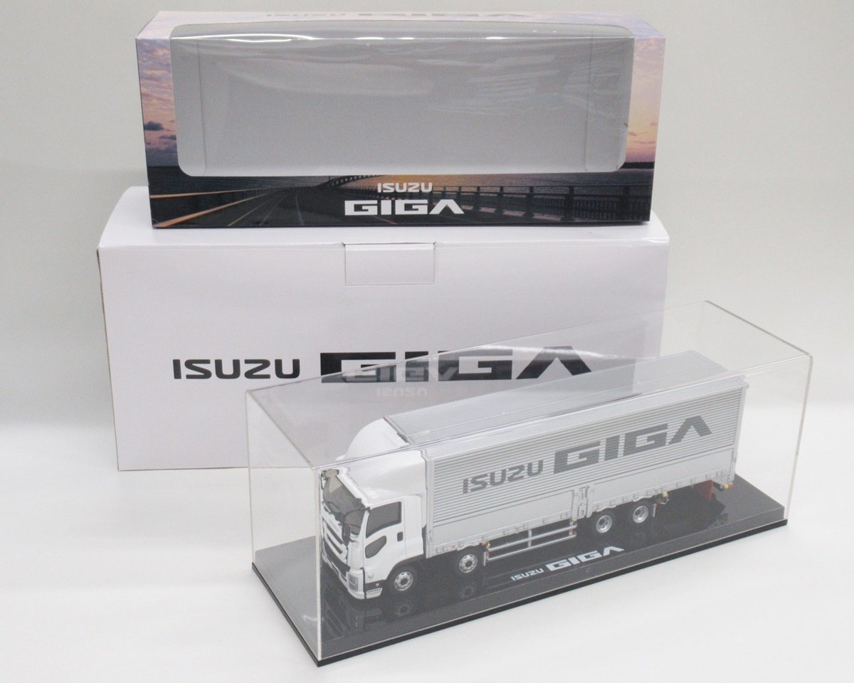 日本最大の 【希少】いすゞ 1/43 ミニカー 非売品 ウイング 大型車