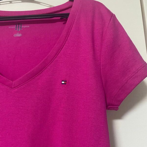 Tommy Hilfiger Tシャツ ピンク