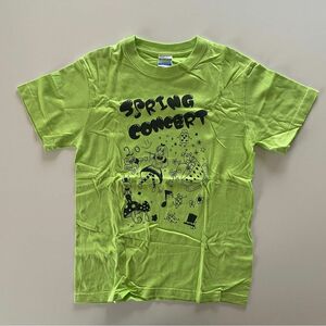 アップルグリーン　黄緑　半袖Tシャツ　プリントTシャツ　Ｓ　スプリングコンサート