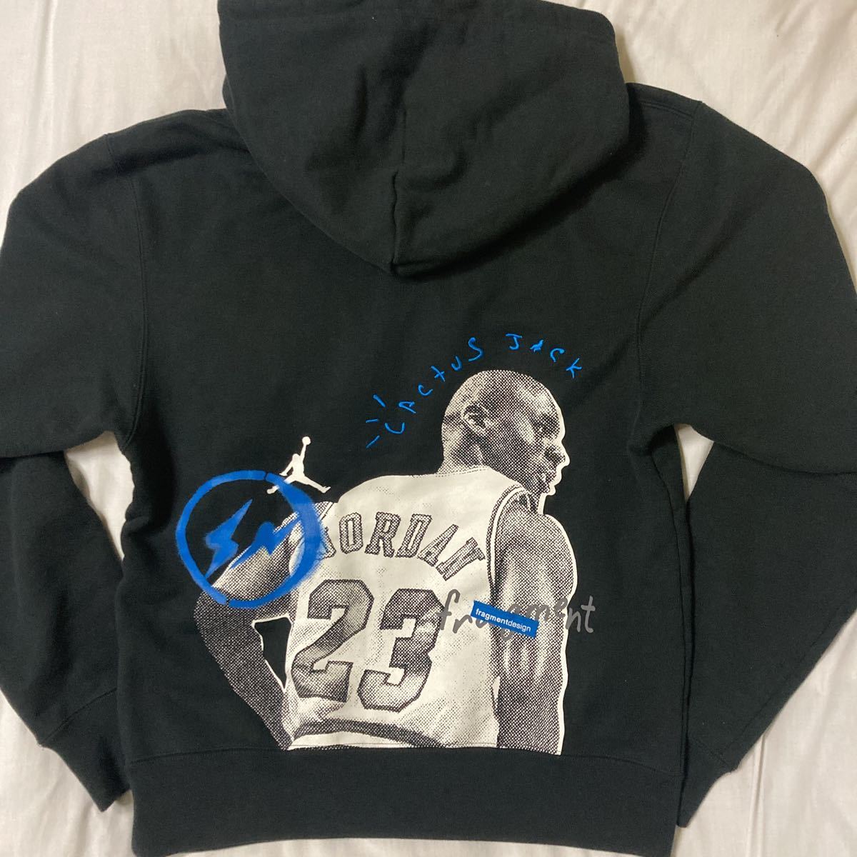 ヤフオク! -travis scott パーカーの中古品・新品・未使用品一覧