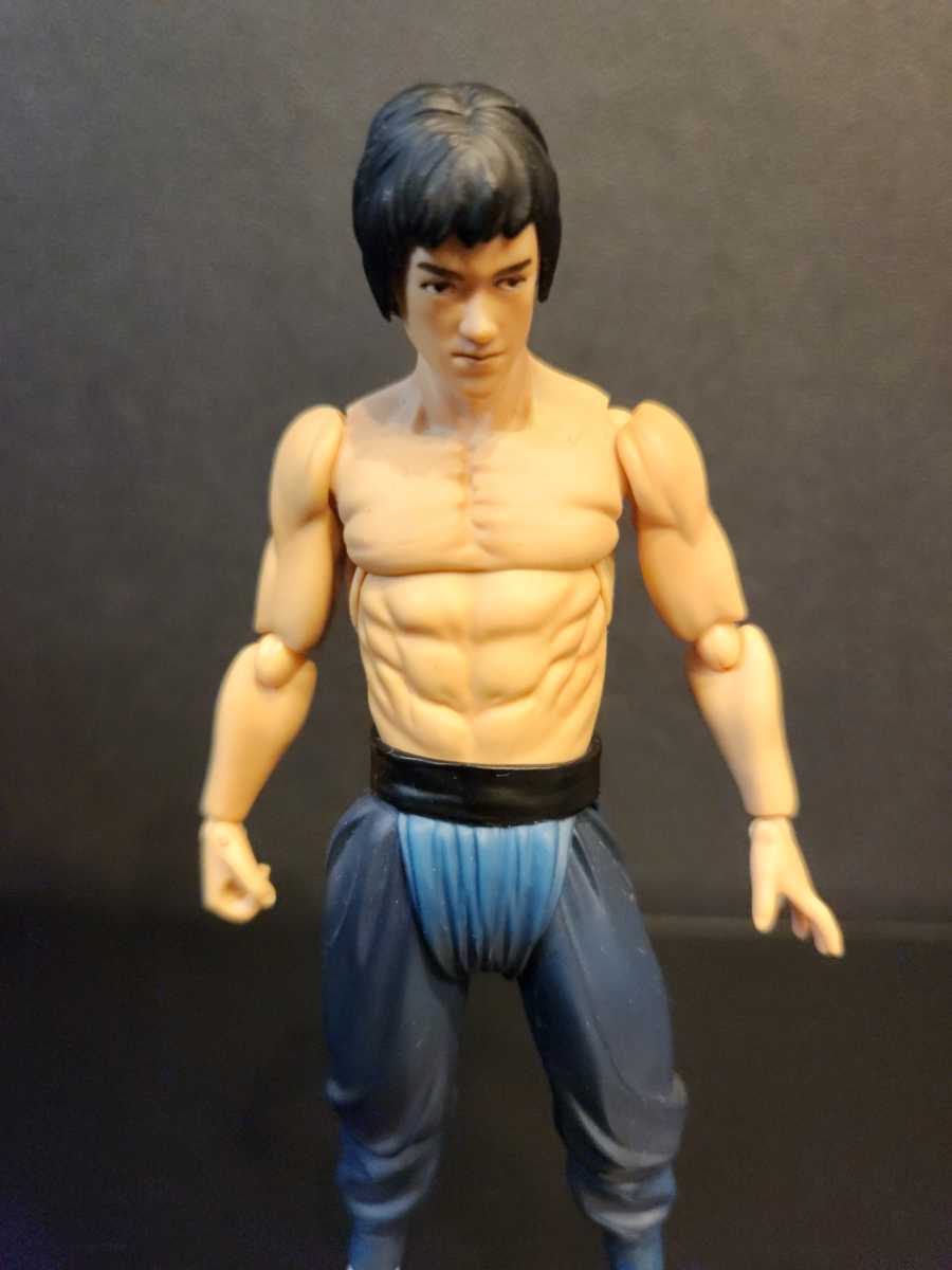 ヤフオク! -「s.h.figuarts ブルースリー」の落札相場・落札価格