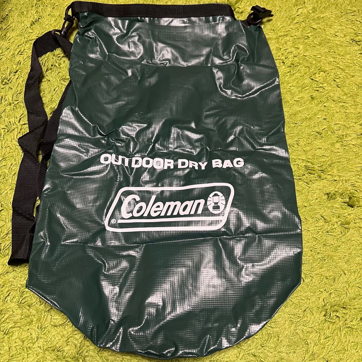 未開封バックヤードシェード220cm 220ST2 グリーン Coleman eva.gov.co