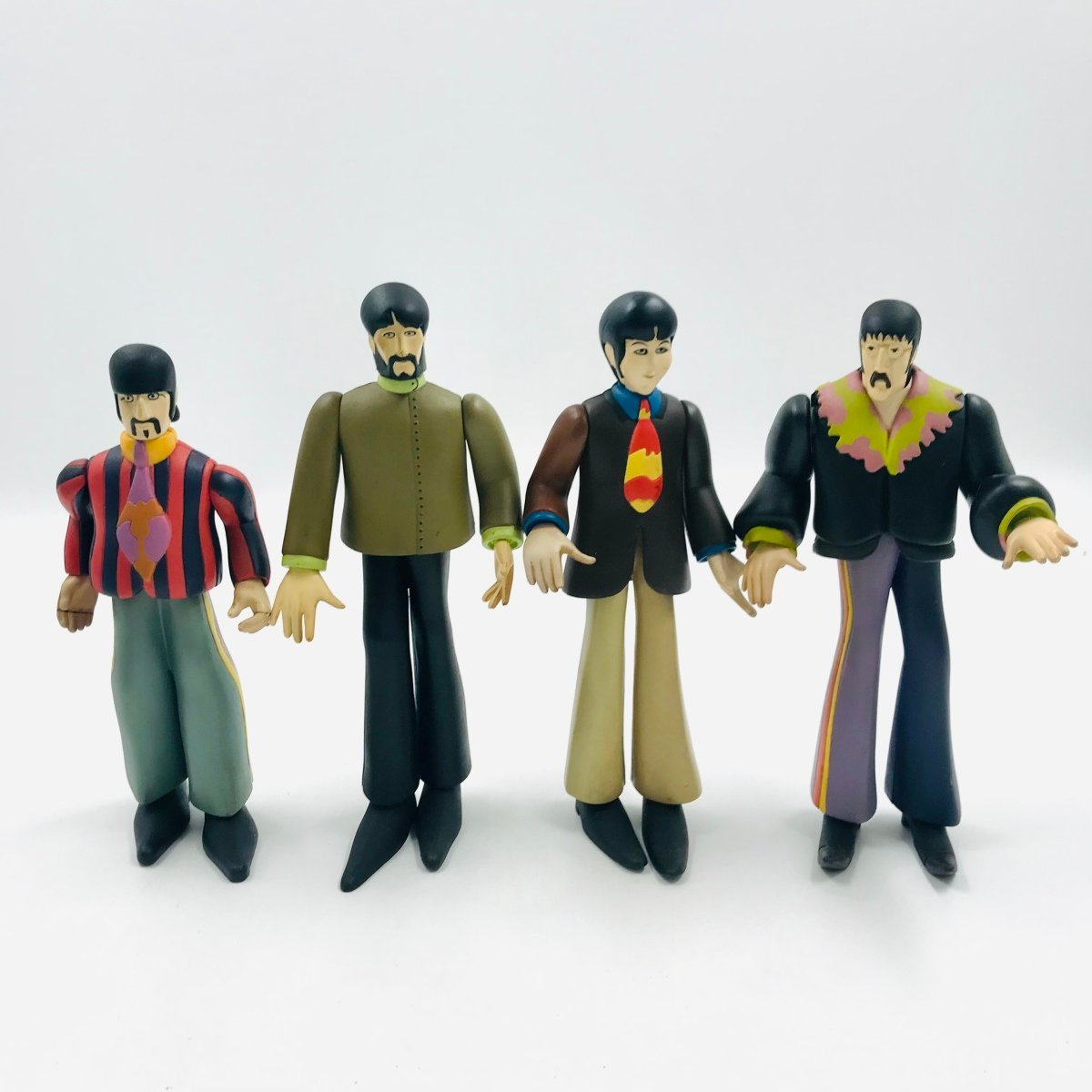 でおすすめアイテム。 ビートルズ イエローサブマリン人形♧1988年