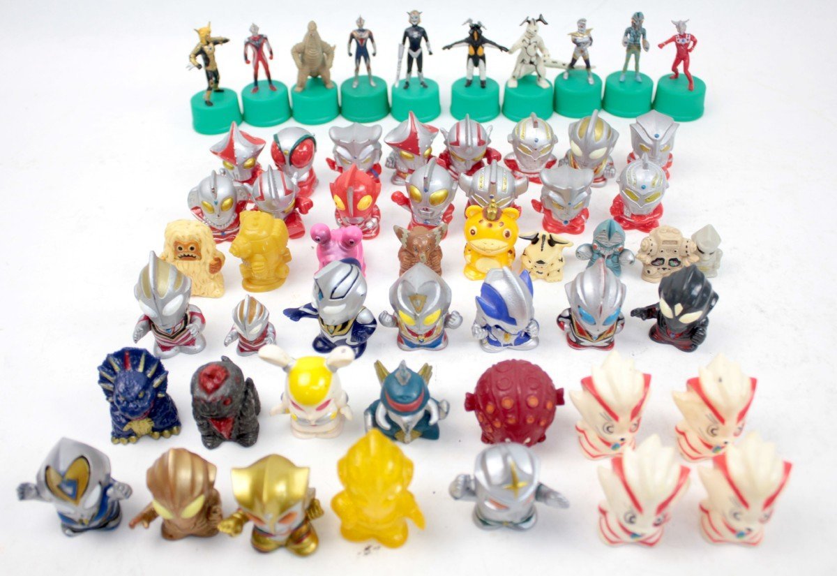 ネイビーシー ◉交渉歓迎◉ウルトラマン 指人形 塩ビ 人形 | hertford ...