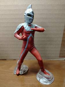 ウルトラセブン フィギュア 高さ 13cm ★