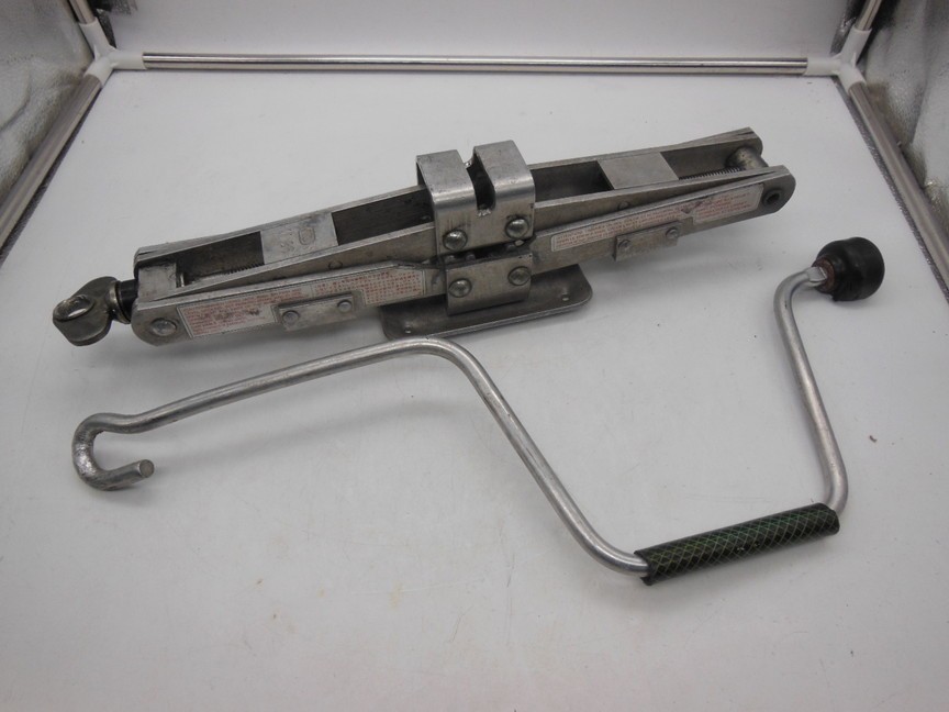 ヤフオク! -「rx-7」(ジャッキ) (工具)の落札相場・落札価格