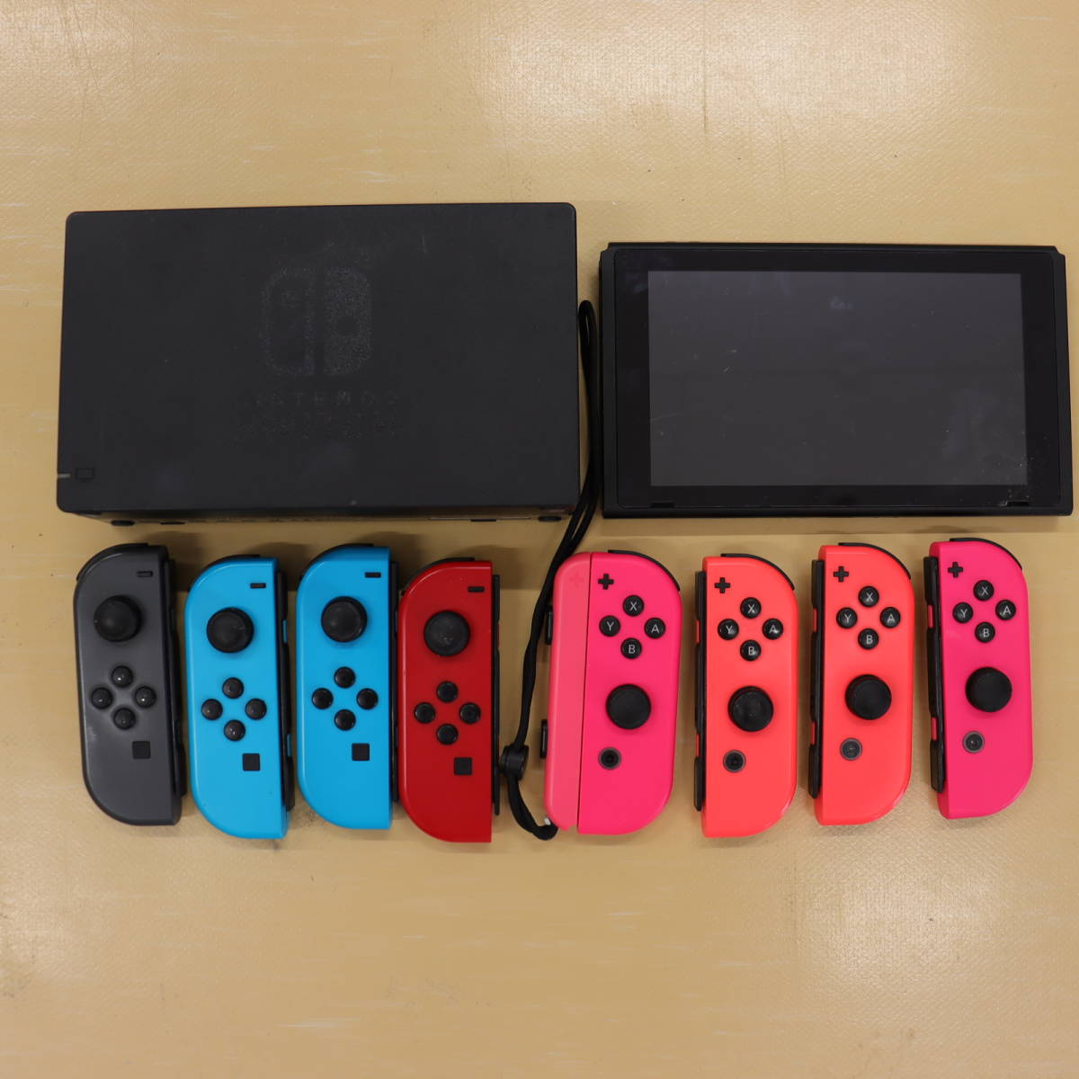 switch ジョイコンの値段と価格推移は?|2,289件の売買情報を集計した ...