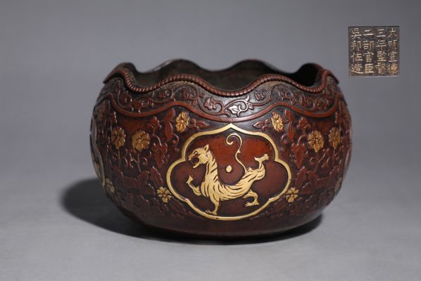 明代 大明宣徳年製 古銅彫 三足沖天耳老銅香炉」旧銅器 置物擺件 賞物 ...
