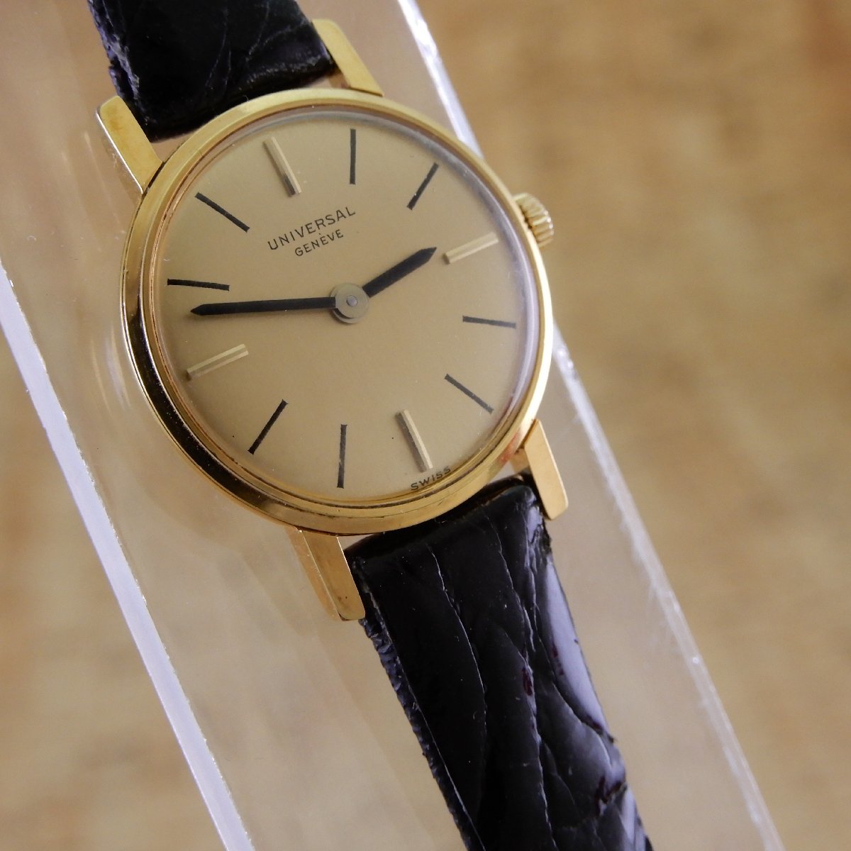 ユニバーサル 腕時計スーパースリム アルテッセ | 1clicphoto.com