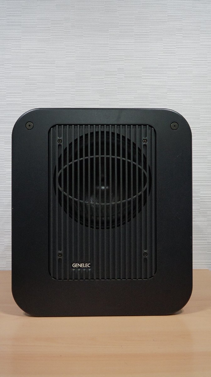 ヤフオク! -「genelec」(家電、AV、カメラ) の落札相場・落札価格