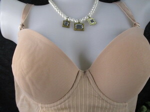 FU8807* translation equipped * large size *....* beautiful correction * simple . design. body sheipa-*3L* beige 